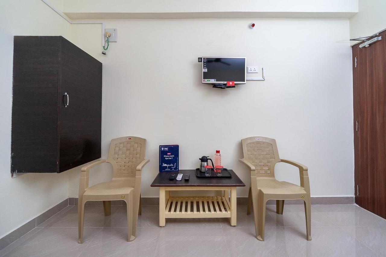 OYO 19011 Hotel Sannidhi Residency Tirupati Esterno foto