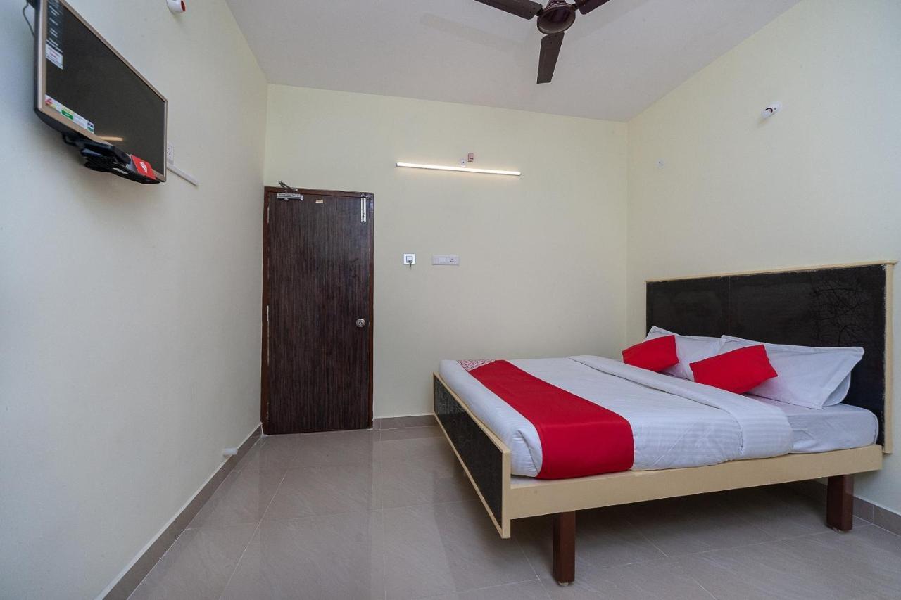 OYO 19011 Hotel Sannidhi Residency Tirupati Esterno foto