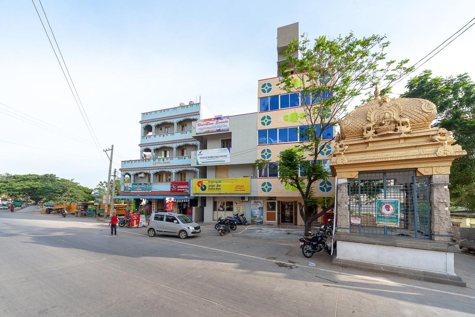 OYO 19011 Hotel Sannidhi Residency Tirupati Esterno foto